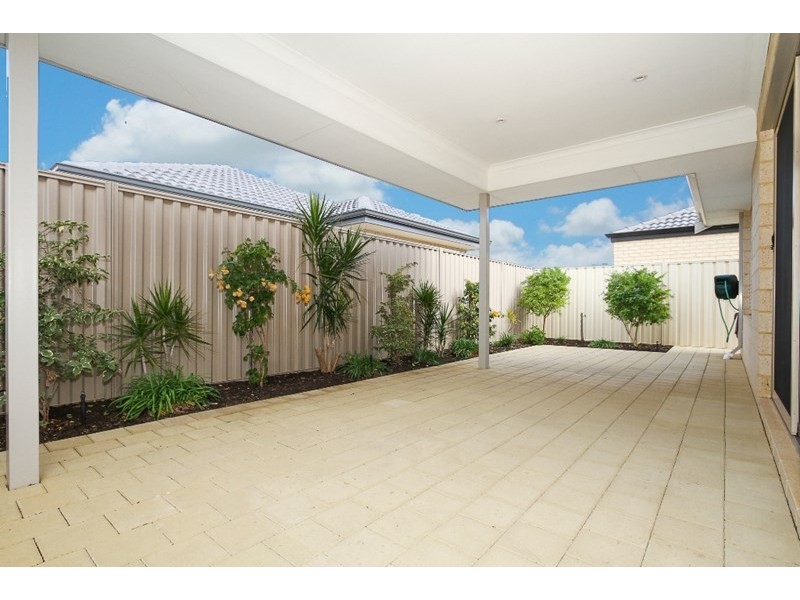 10 Lendich Pass, Maddington WA 6109