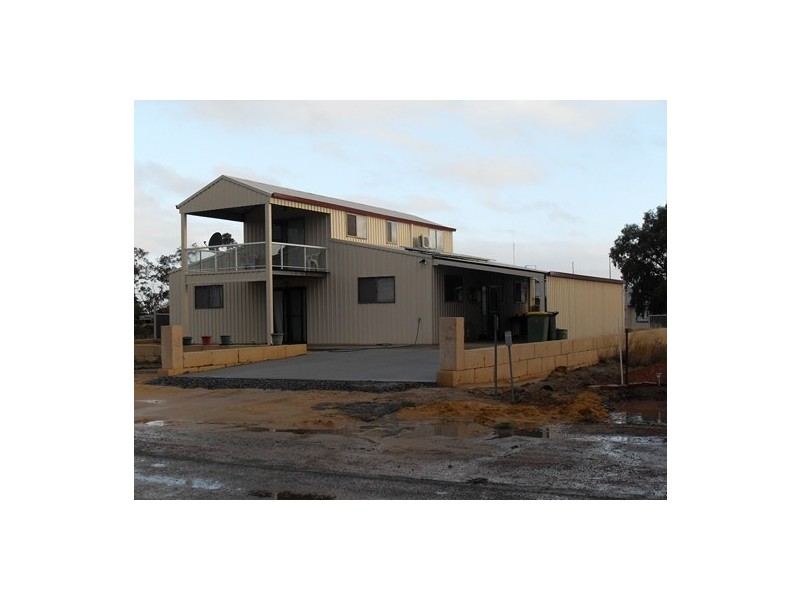 12 Woodhouse, Wubin WA 6612