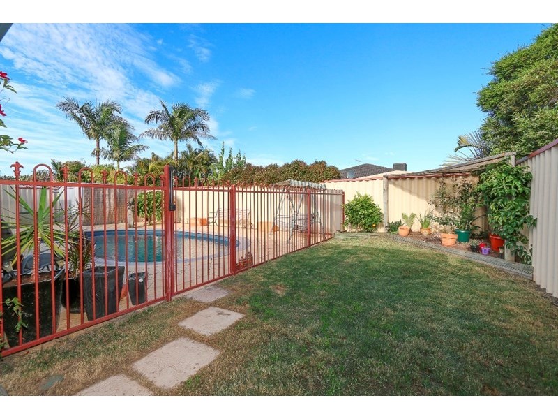 6 Hynes Court, Huntingdale WA 6110