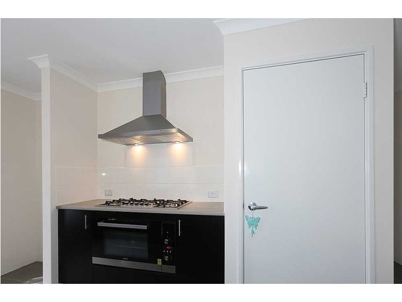 15 Casitas Street, Champion Lakes WA 6111