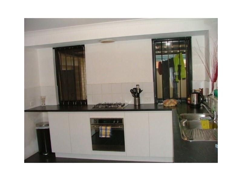 15 Edinbugh Road, Seville Grove WA 6112