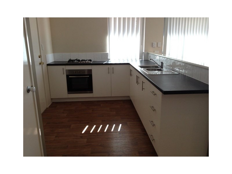 11 Kinnear Trail, Byford WA 6122