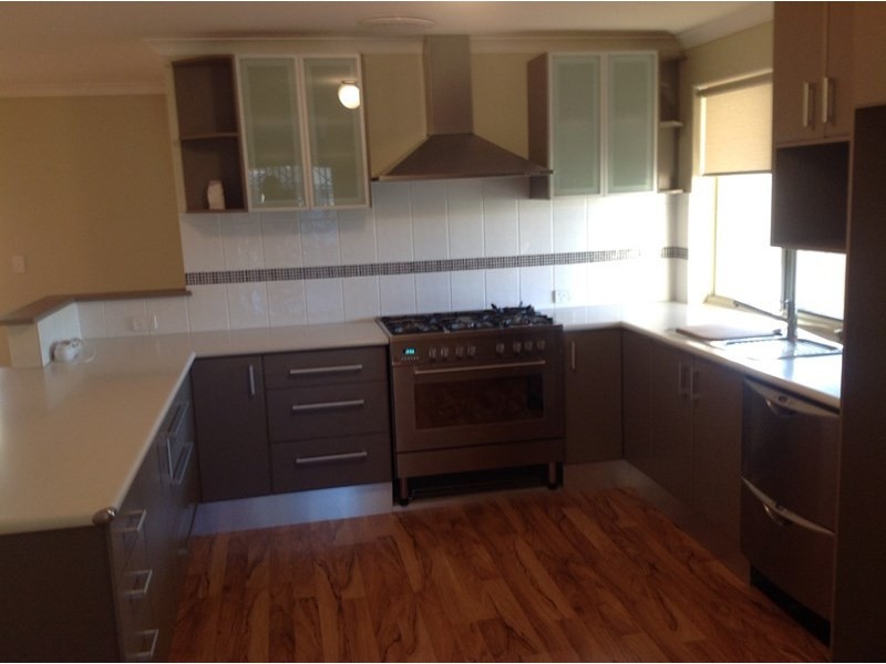 21 Needlewood Rise, Kenwick WA 6107