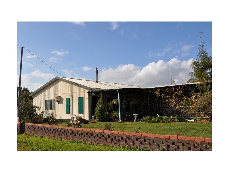 31 and 33 Stratford Street, Pingelly WA 6308