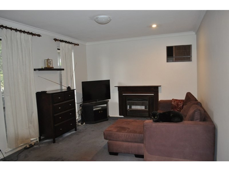 2 Cedar Way, Maddington WA 6109