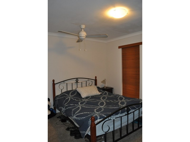 2 Cedar Way, Maddington WA 6109