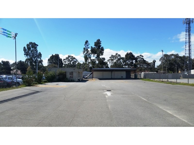 1922 ALBANY Highway, Maddington WA 6109