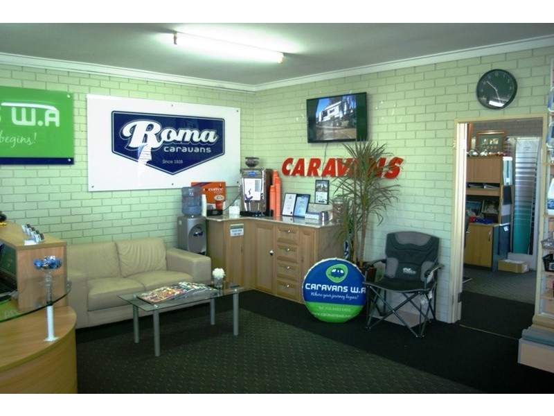 1922 ALBANY Highway, Maddington WA 6109