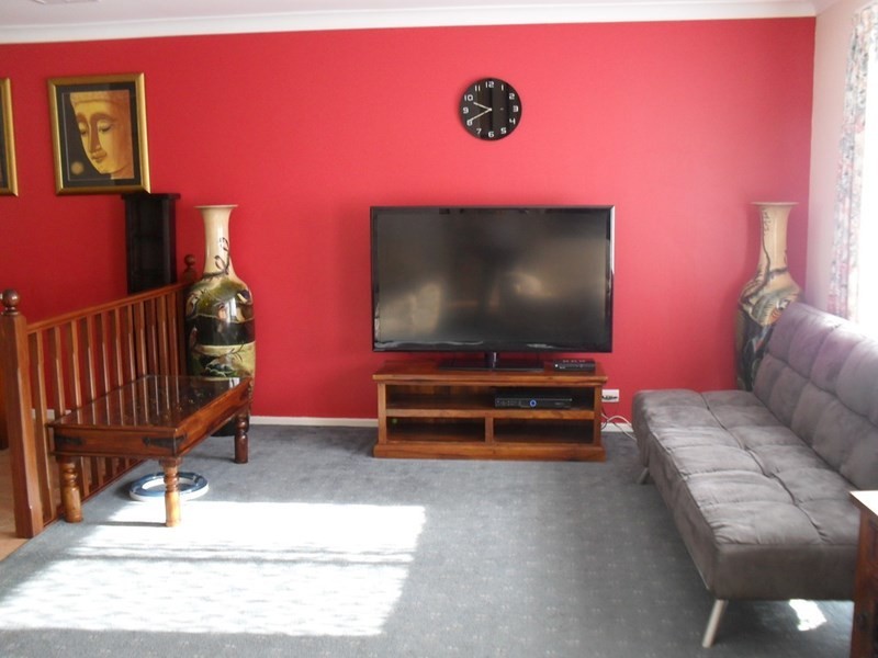 95 Agincourt Drive, Forrestfield WA 6058