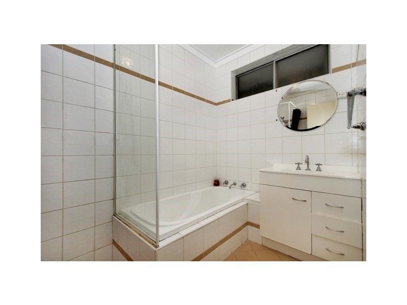 13 Barcombe Way, Gosnells WA 6110