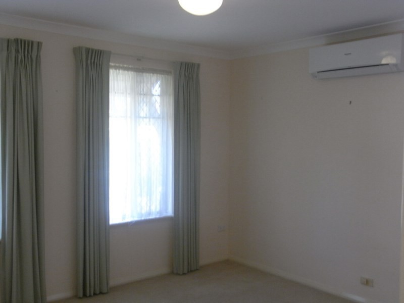 15 Croft Street, Gosnells WA 6110