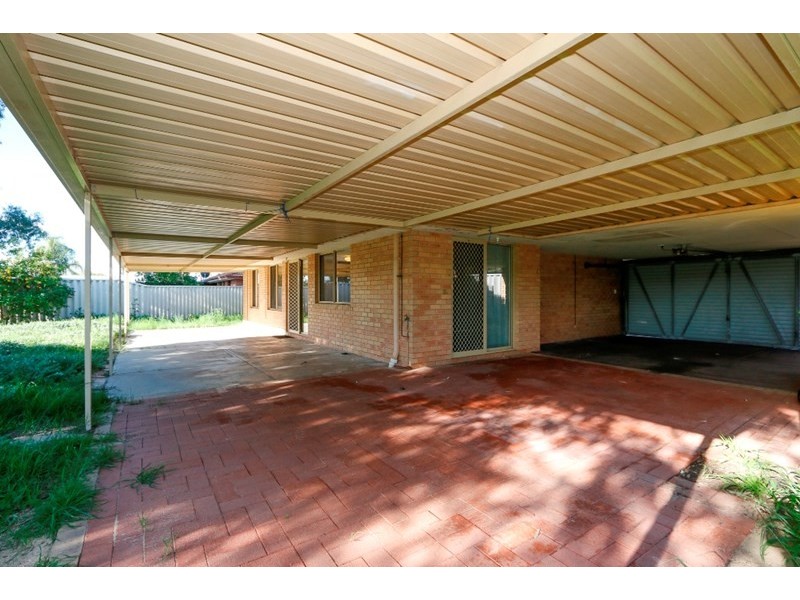 25 Sayer Crescent, Gosnells WA 6110