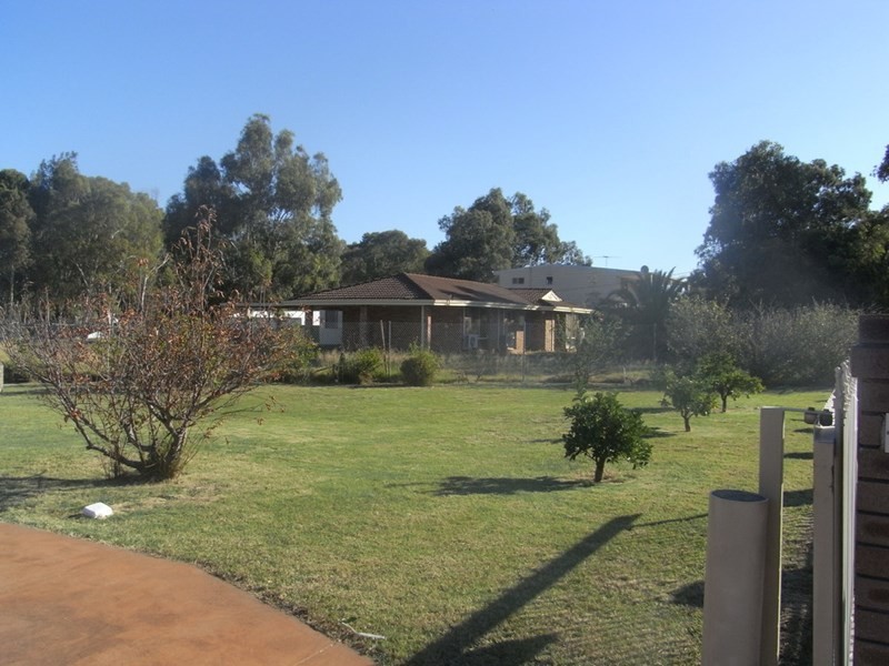 43 Kenwick Road, Kenwick WA 6107