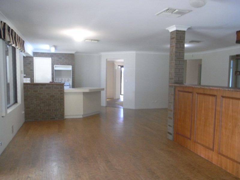 43 Kenwick Road, Kenwick WA 6107