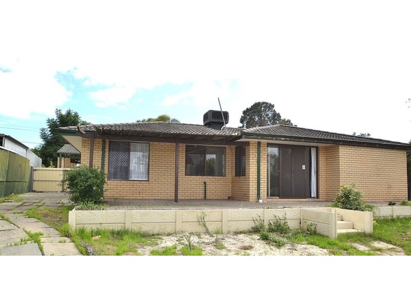 45 Ravenscroft Way, Kelmscott WA 6111