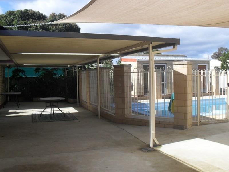 37 Bertram Street, Maddington WA 6109