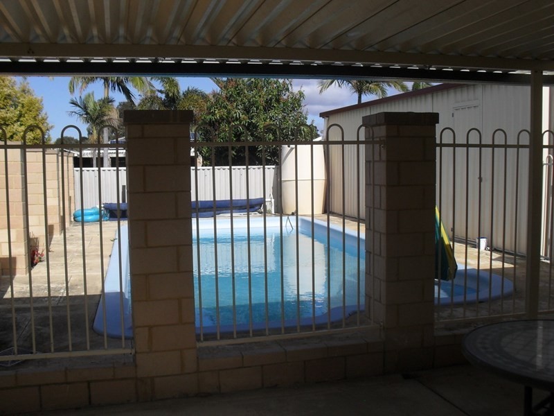 37 Bertram Street, Maddington WA 6109