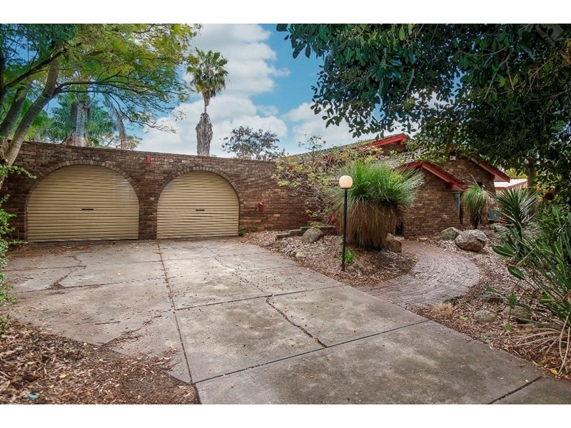 5 Alistair Street, Huntingdale WA 6110