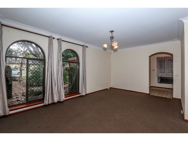 5 Alistair Street, Huntingdale WA 6110