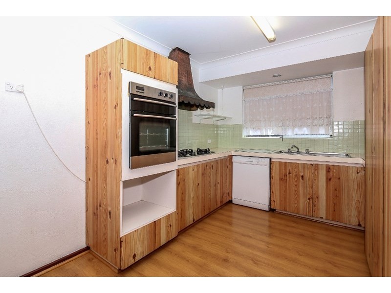 5 Alistair Street, Huntingdale WA 6110