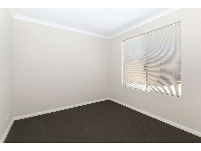 1/10 Engle Close, Maddington WA 6109