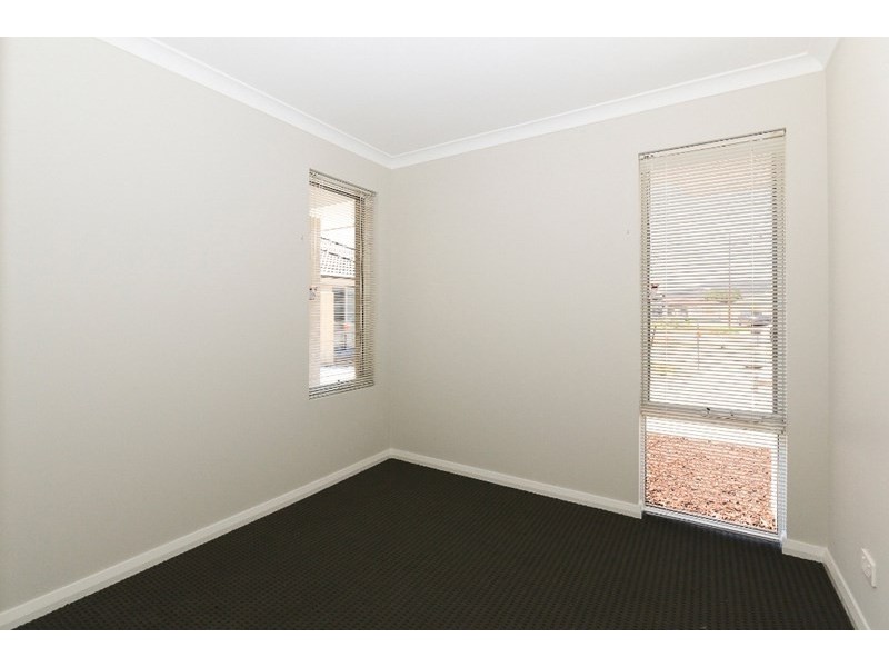 1/10 Engle Close, Maddington WA 6109