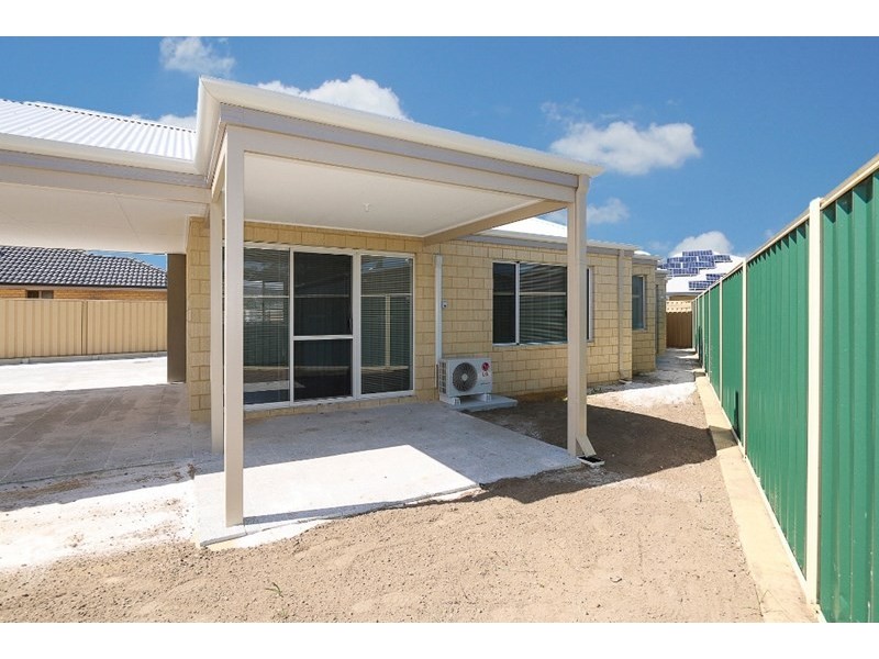 1/10 Engle Close, Maddington WA 6109