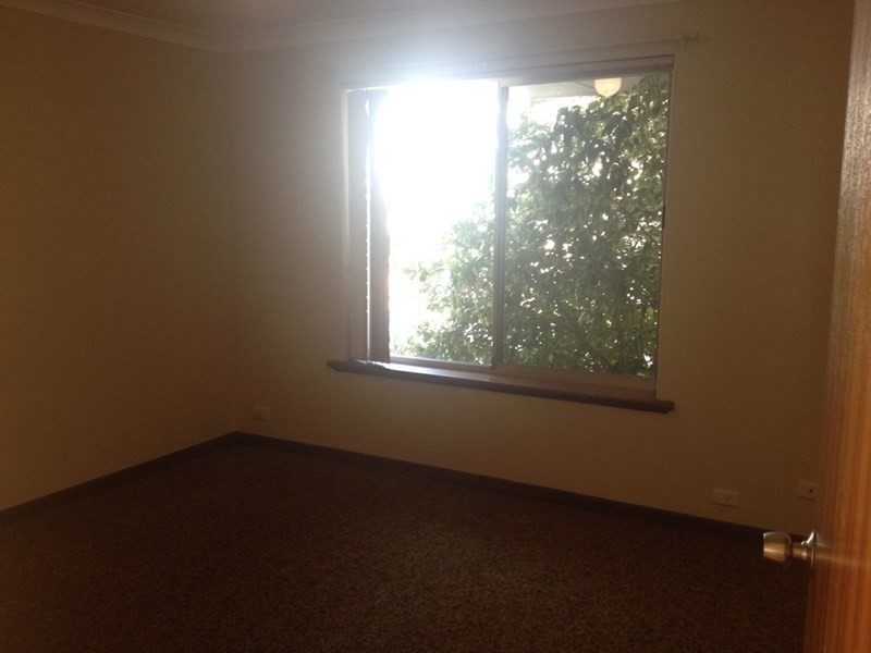 8A Bishopsgate Street, Lathlain WA 6100