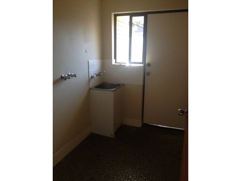 8A Bishopsgate Street, Lathlain WA 6100