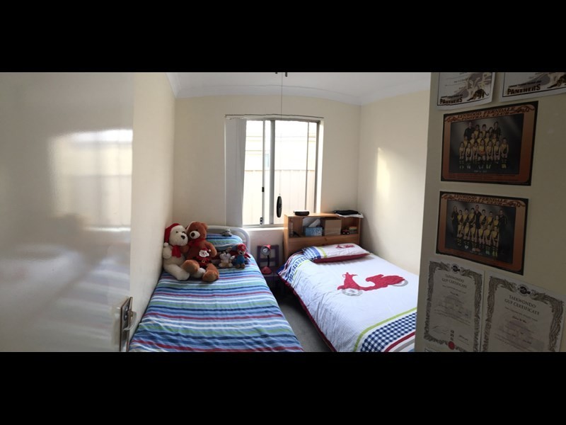 1/18 Panozza Circle, Maddington WA 6109