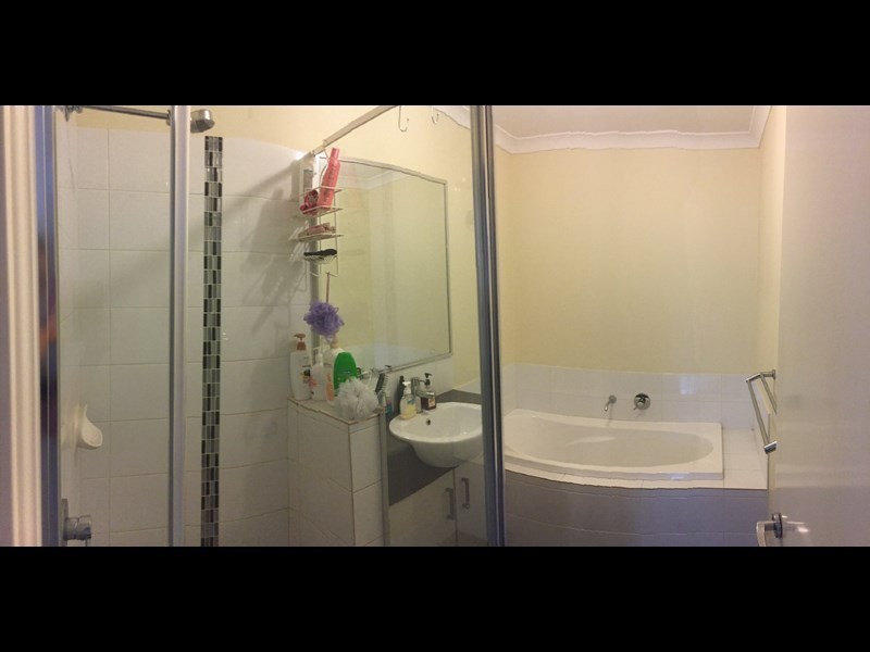 1/18 Panozza Circle, Maddington WA 6109