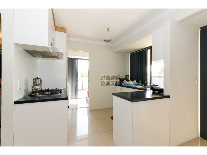 46 Hibiscus Road, Maddington WA 6109