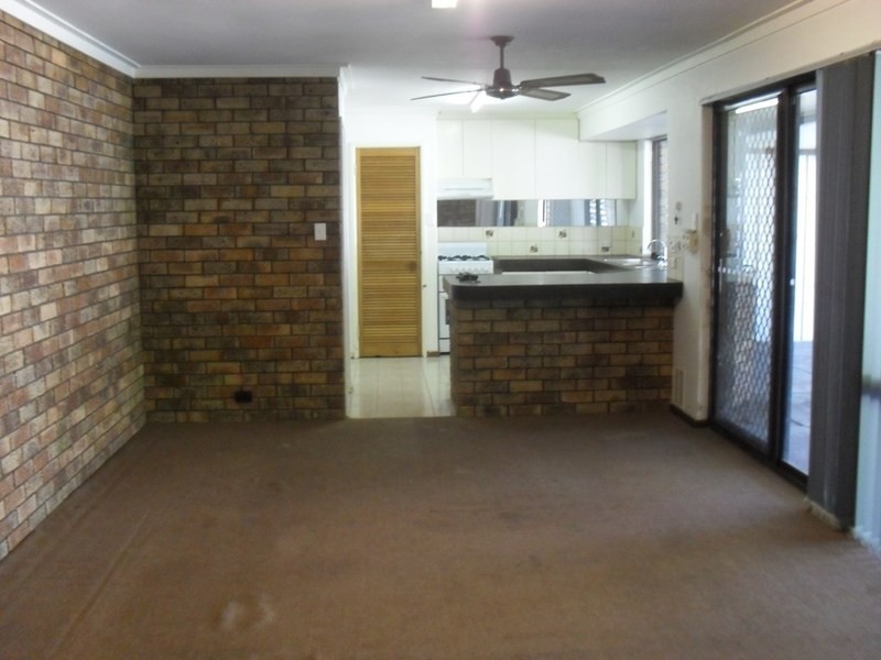 5 Hovea Place, Maddington WA 6109