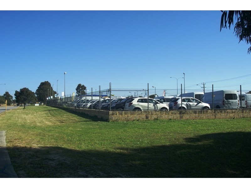 6/1787 and 1803 ALBANY Highway, Kenwick WA 6107
