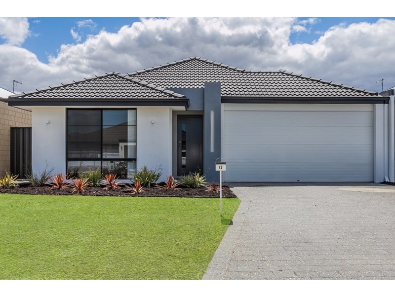 12 Tompkins Way, Harrisdale WA 6112