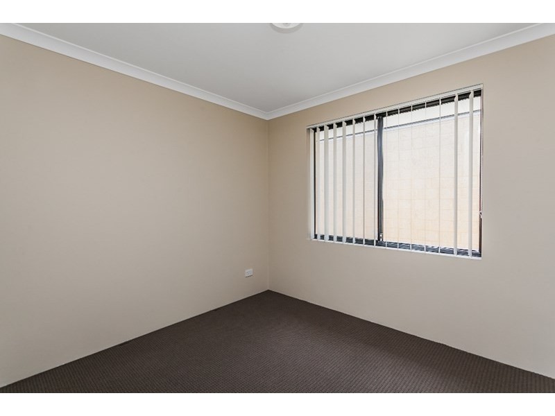 12 Tompkins Way, Harrisdale WA 6112