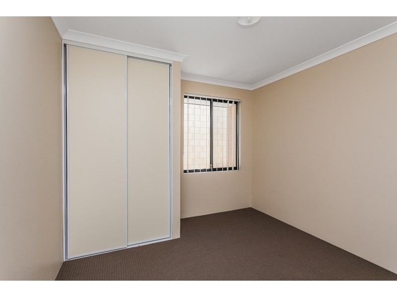 12 Tompkins Way, Harrisdale WA 6112