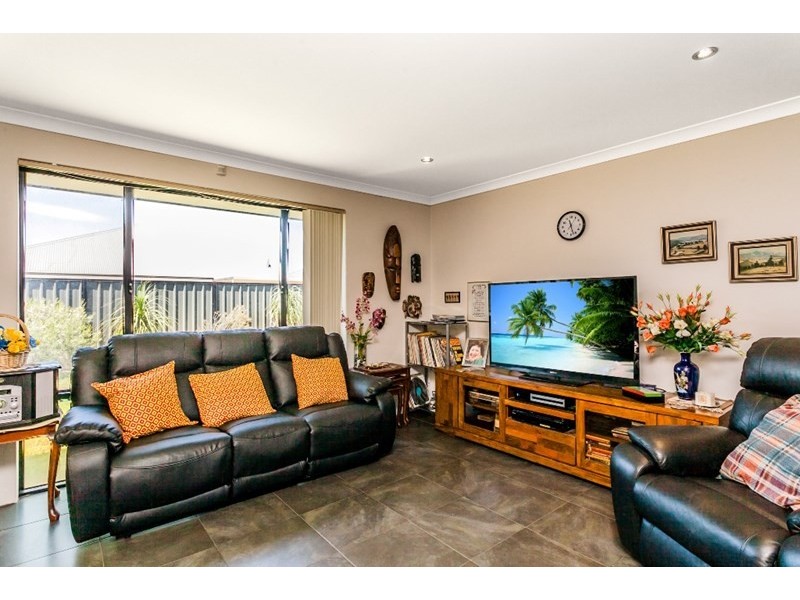 31 Tarradee Circuit, Thornlie WA 6108