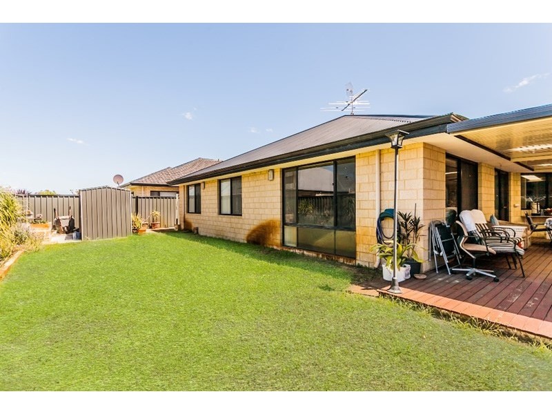 31 Tarradee Circuit, Thornlie WA 6108