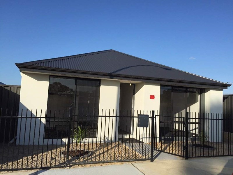 12 Campine Drive, Southern River WA 6110