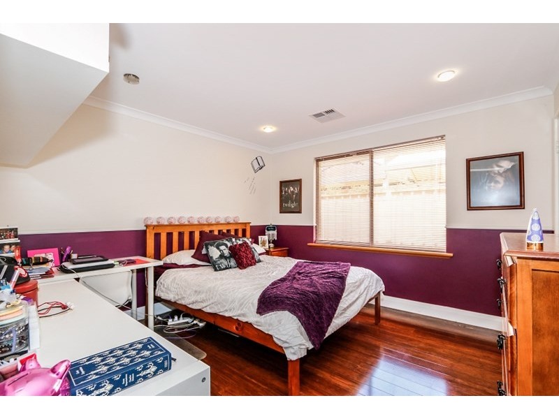 37 Sholto Crescent, Canning Vale WA 6155