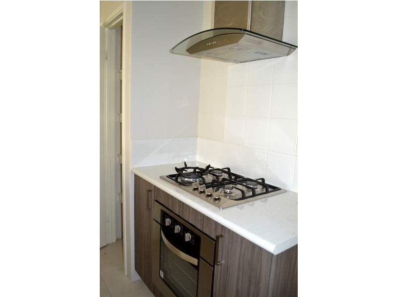 2/102 Westfield Road, Kelmscott WA 6111