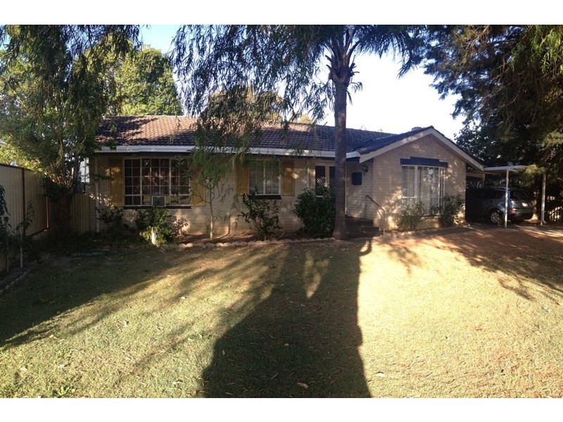 6 Mills Road West, Martin WA 6110