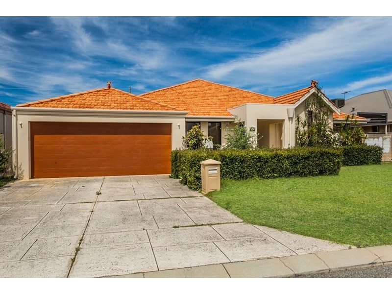 15 Bundera Road, Southern River WA 6110