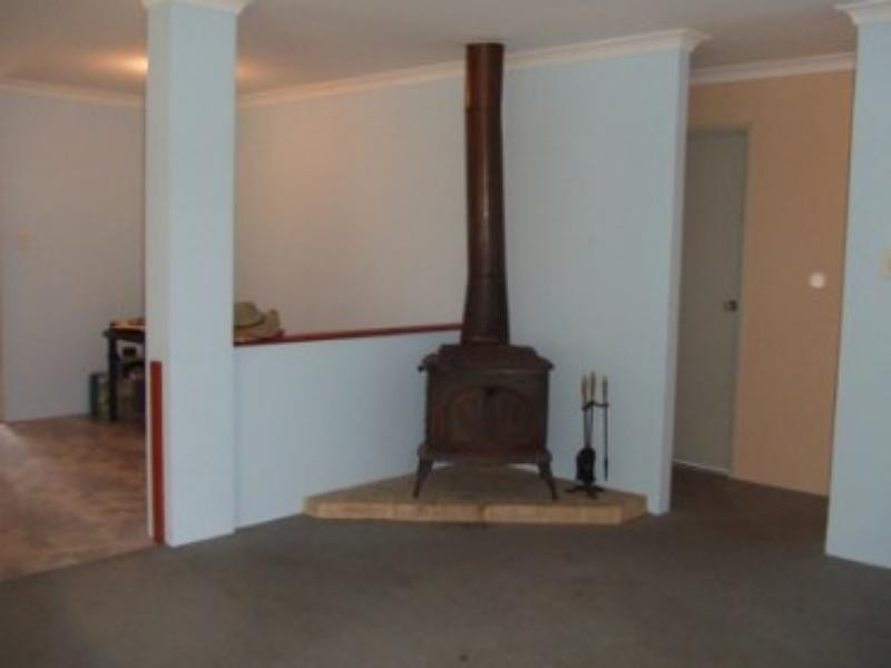 21 Kilmeston Court, Maddington WA 6109