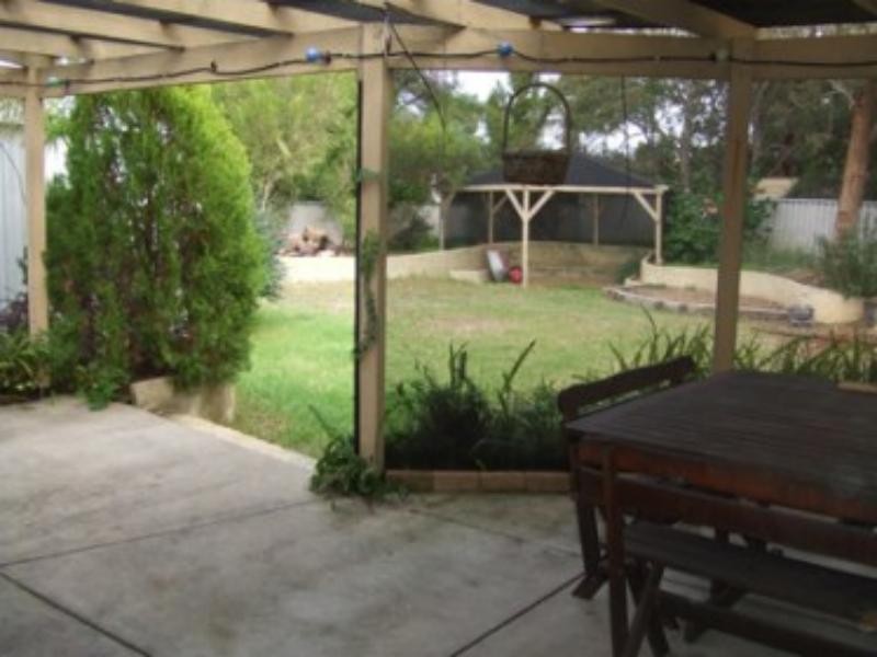 21 Kilmeston Court, Maddington WA 6109