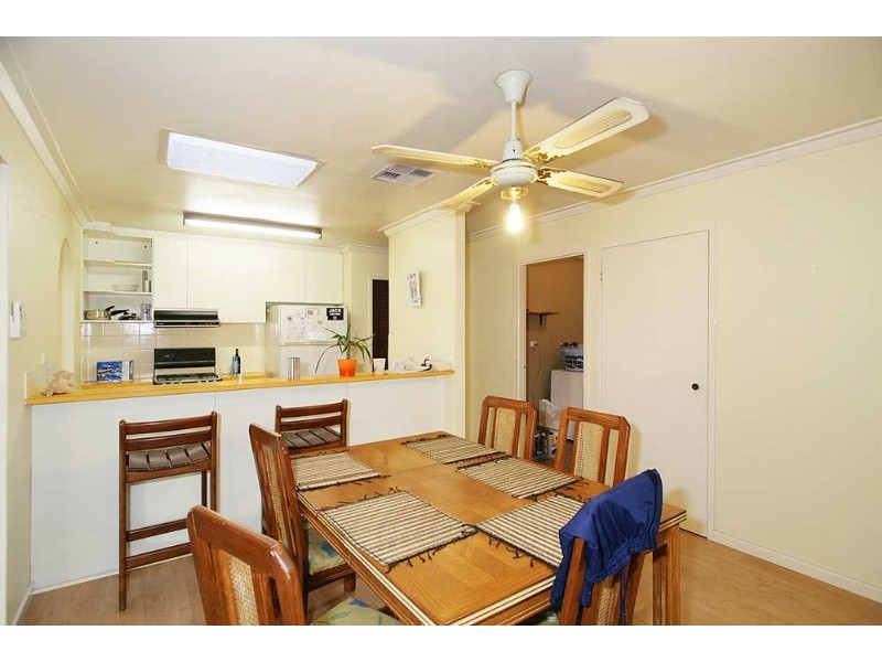 77 Hume Road, Thornlie WA 6108