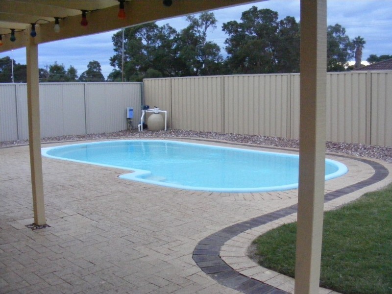 67 Greenough Way, Gosnells WA 6110