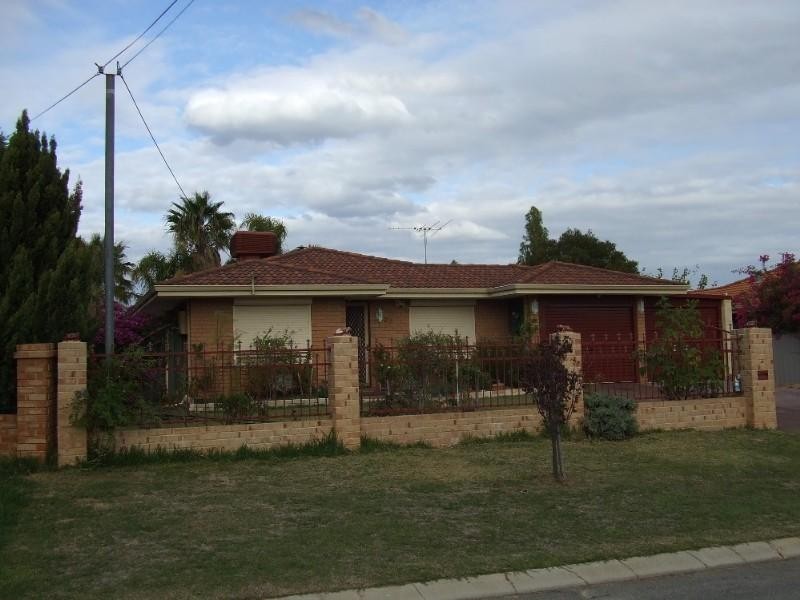 29 Darling Court, Maddington WA 6109
