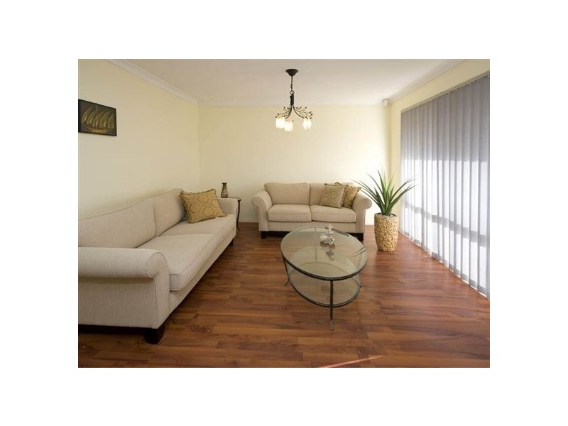 17 Starlet Court, Maddington WA 6109